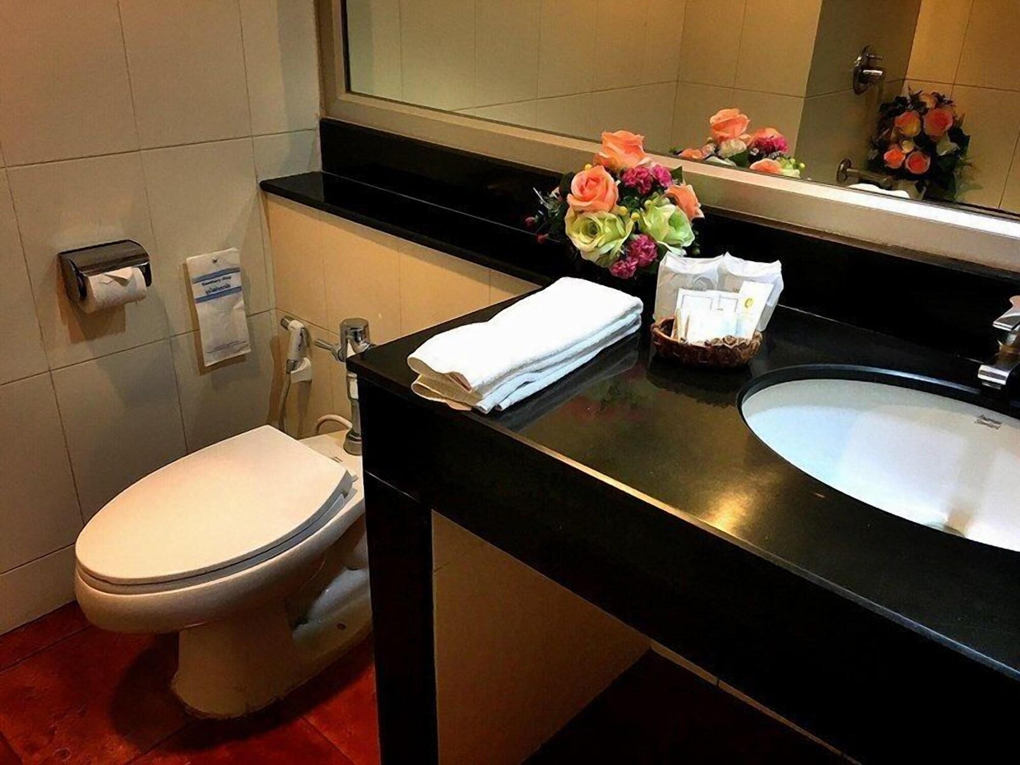 Hatyai Golden Crown Hotel Hat Yai Exterior foto