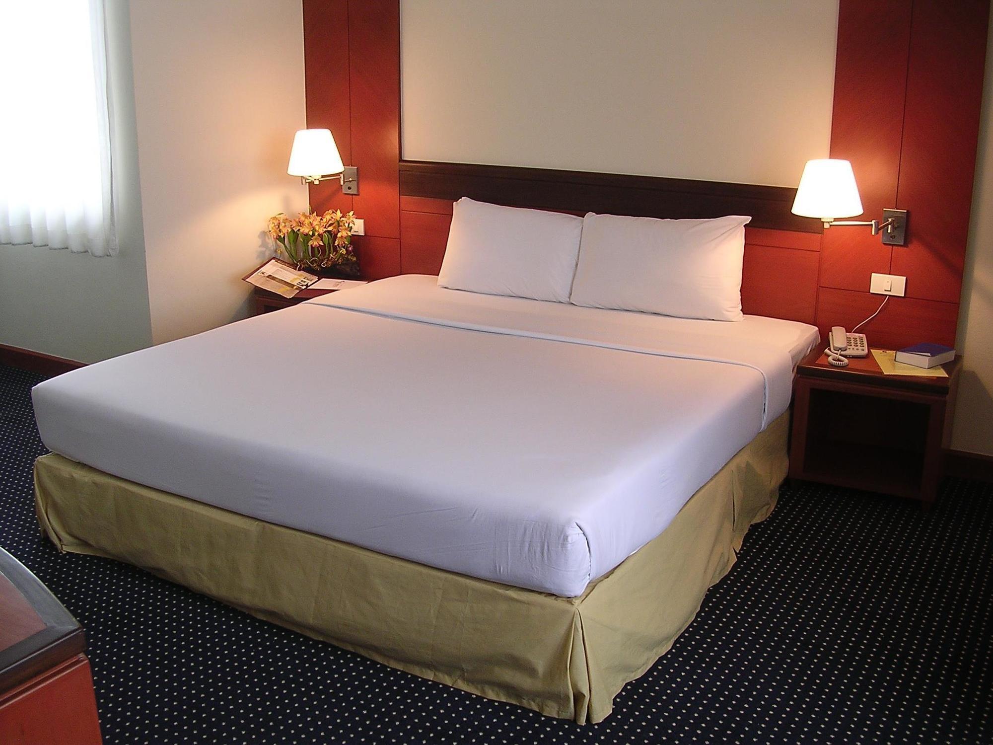 Hatyai Golden Crown Hotel Hat Yai Exterior foto